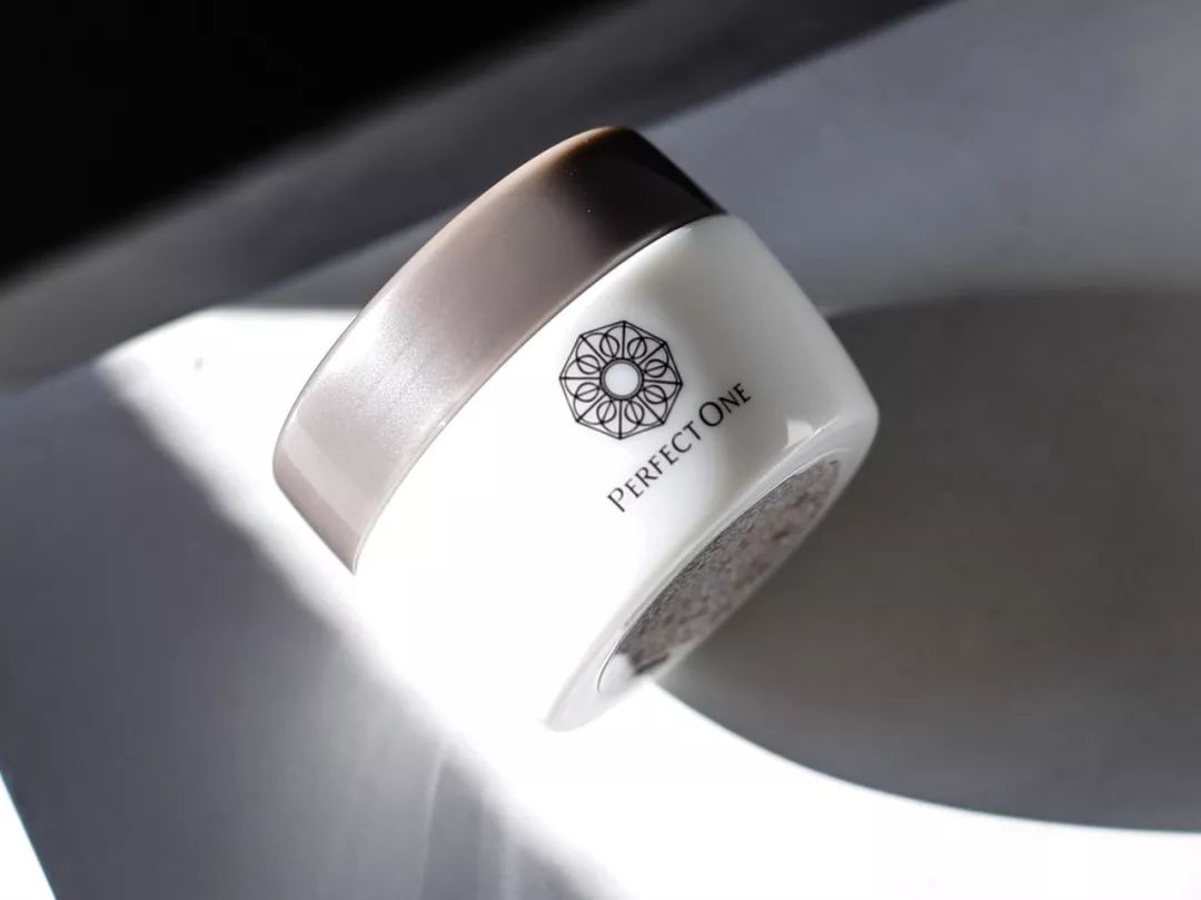 热卖500瓶的面霜专治断崖式变老,超级温和的修护面霜