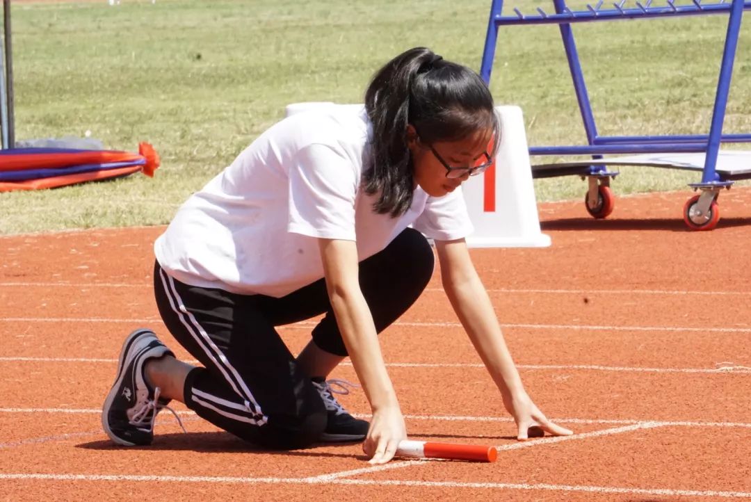 雏鹰之名激励你我