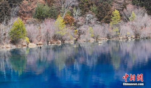 全国多地十一前景区门票继续降价,今年国庆节景区门票会下调吗