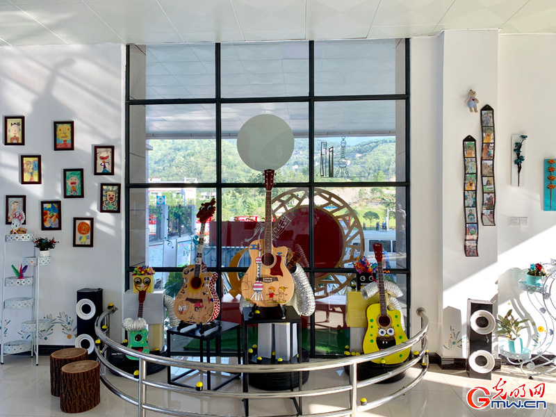 新中国从这里走来内容简介,新中国从这里走来遵义