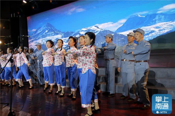 不忘初心跟*党**走放飞理想永传承红色文艺走进南通科技职业学院