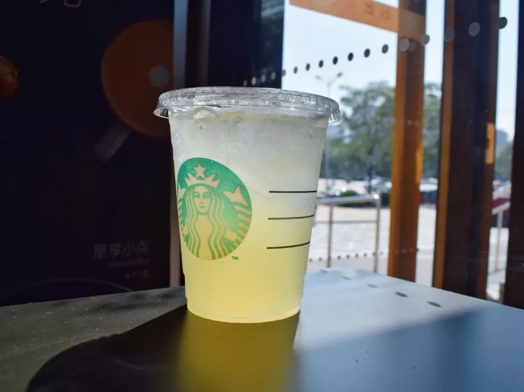 肖战同款星巴克揭秘,肖战星巴克饮品