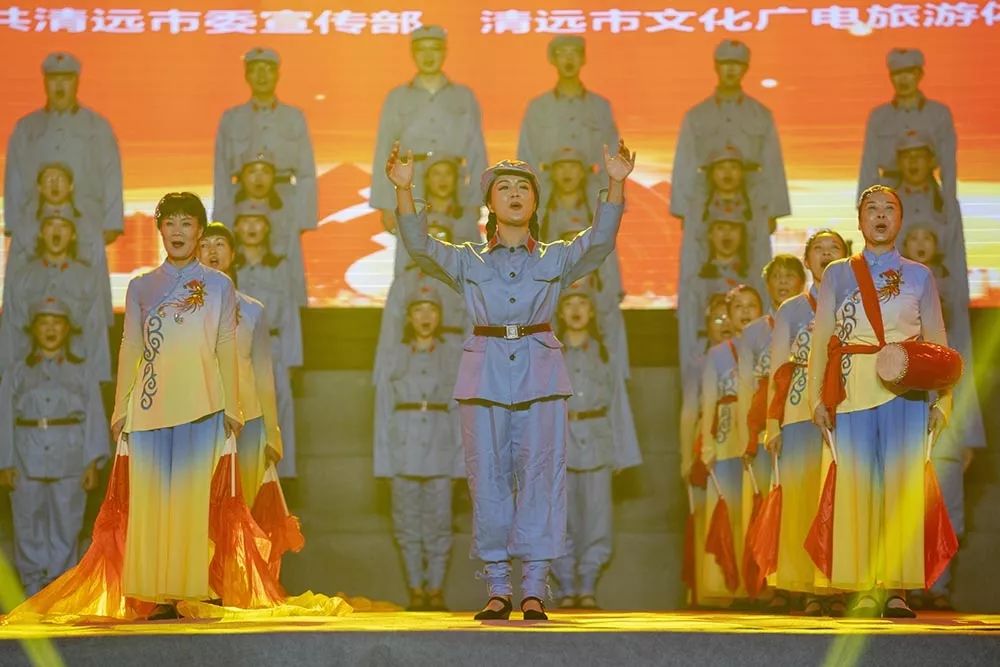 70周年晚会我和我的祖国合唱,我和我的祖国合唱引起强烈反响