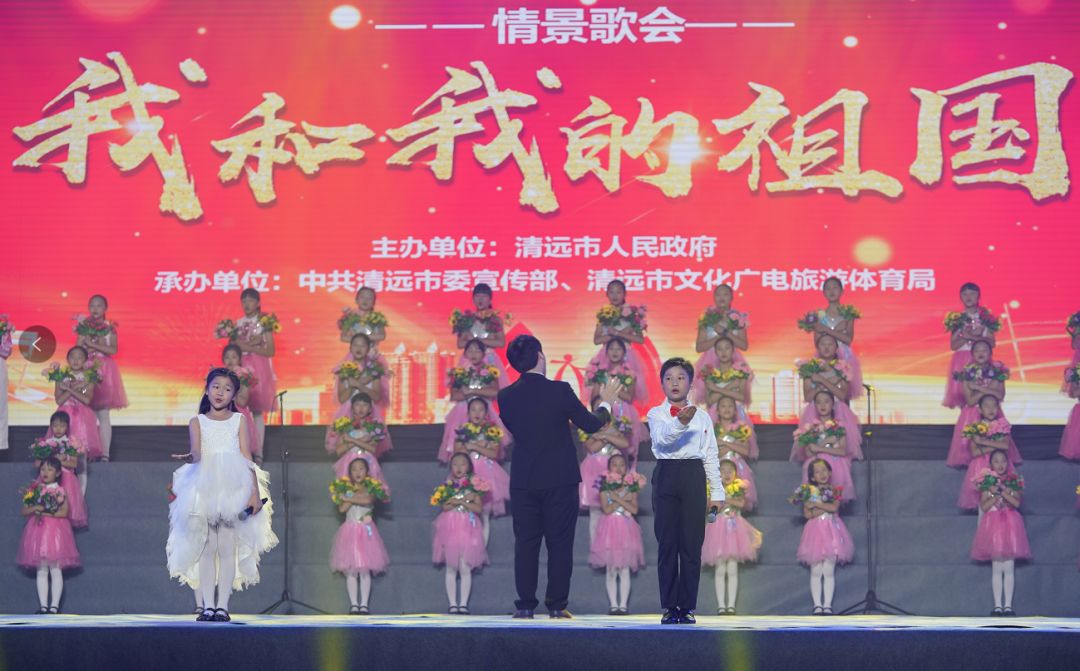 70周年晚会我和我的祖国合唱,我和我的祖国合唱引起强烈反响