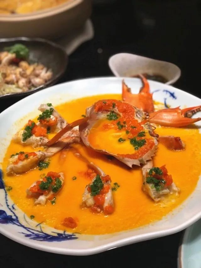 攻略来了！当上海人拿起醋和姜丝，全城的大闸蟹都充满了忧伤…