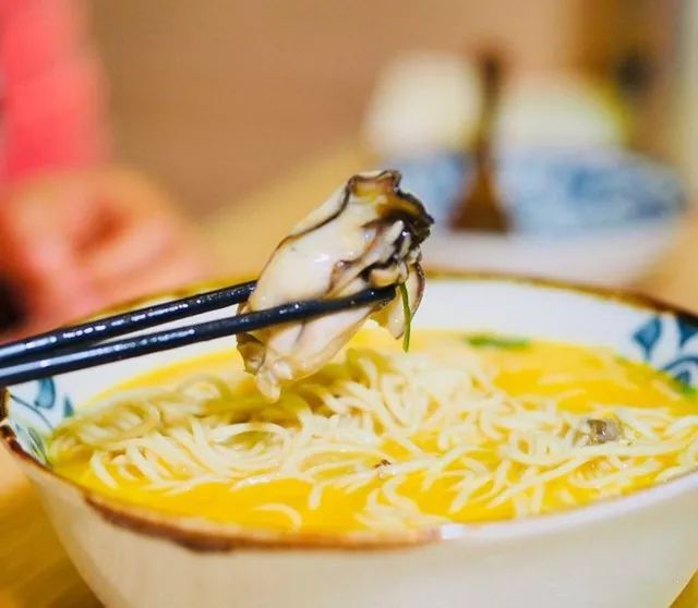 攻略来了！当上海人拿起醋和姜丝，全城的大闸蟹都充满了忧伤…