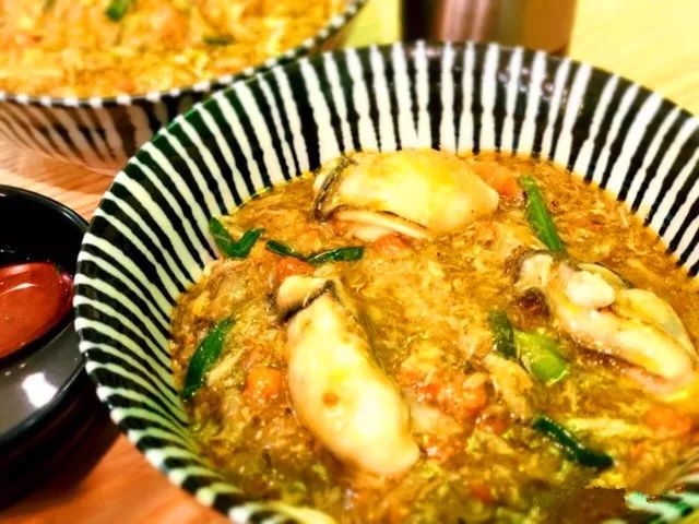 攻略来了！当上海人拿起醋和姜丝，全城的大闸蟹都充满了忧伤…