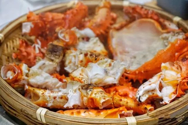 攻略来了！当上海人拿起醋和姜丝，全城的大闸蟹都充满了忧伤…