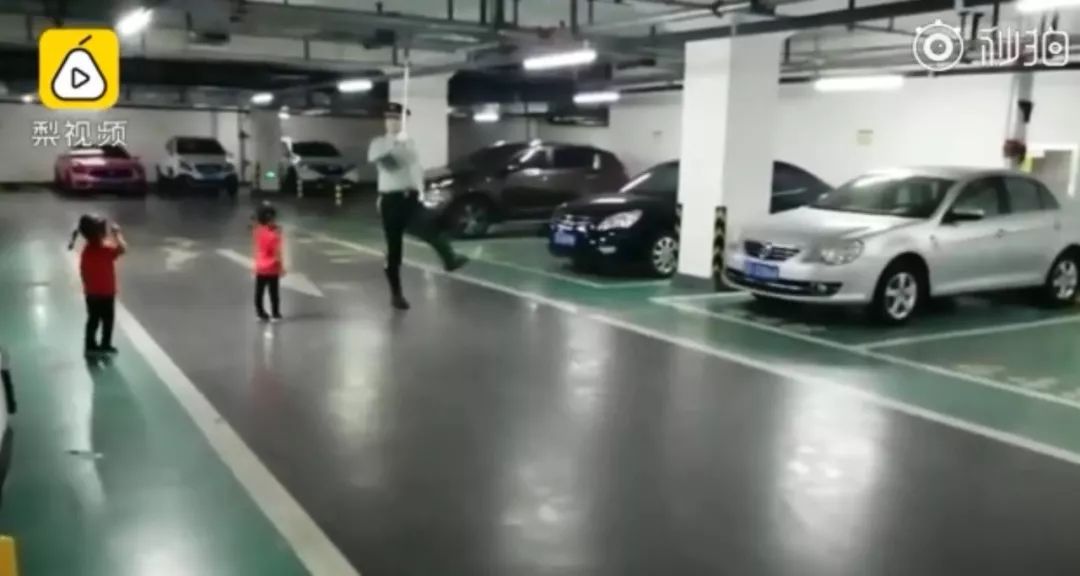 张艺谋重大成就,张艺谋创造了一个世界纪录