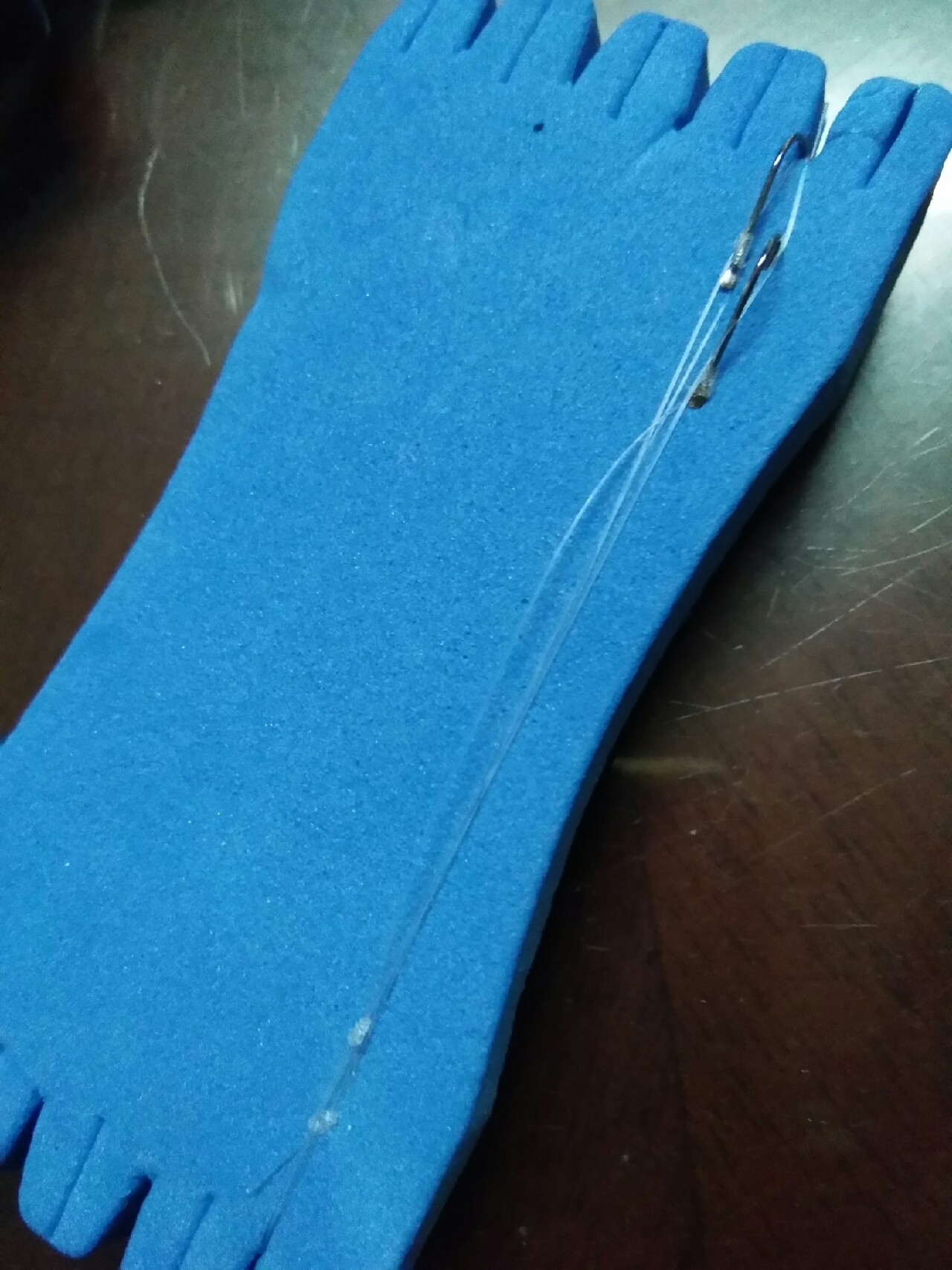 冬天串钩钓鲫鱼用什么钩型好,冬季串钩钓鲫鱼温度多少适合