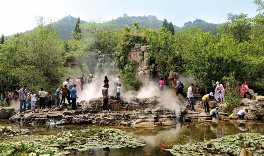 钟灵毓秀朗诵,钟灵毓秀的原文