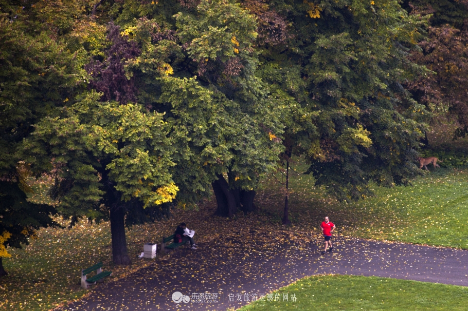 秋色中的塞尔维亚难忘的天然画廊