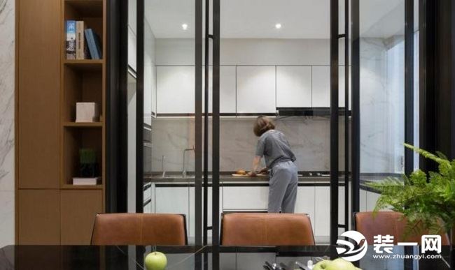 关于油烟机的介绍,有关油烟机清洗的文章