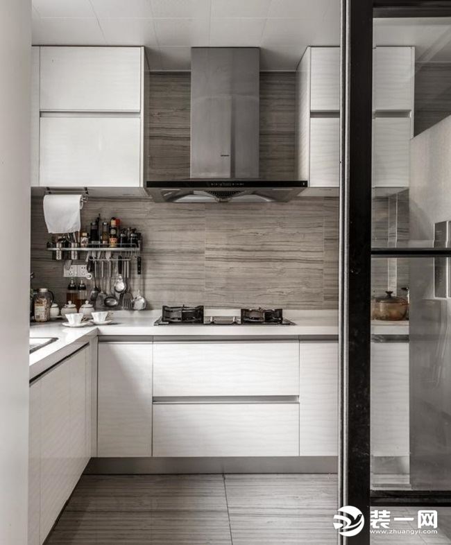 关于油烟机的介绍,有关油烟机清洗的文章