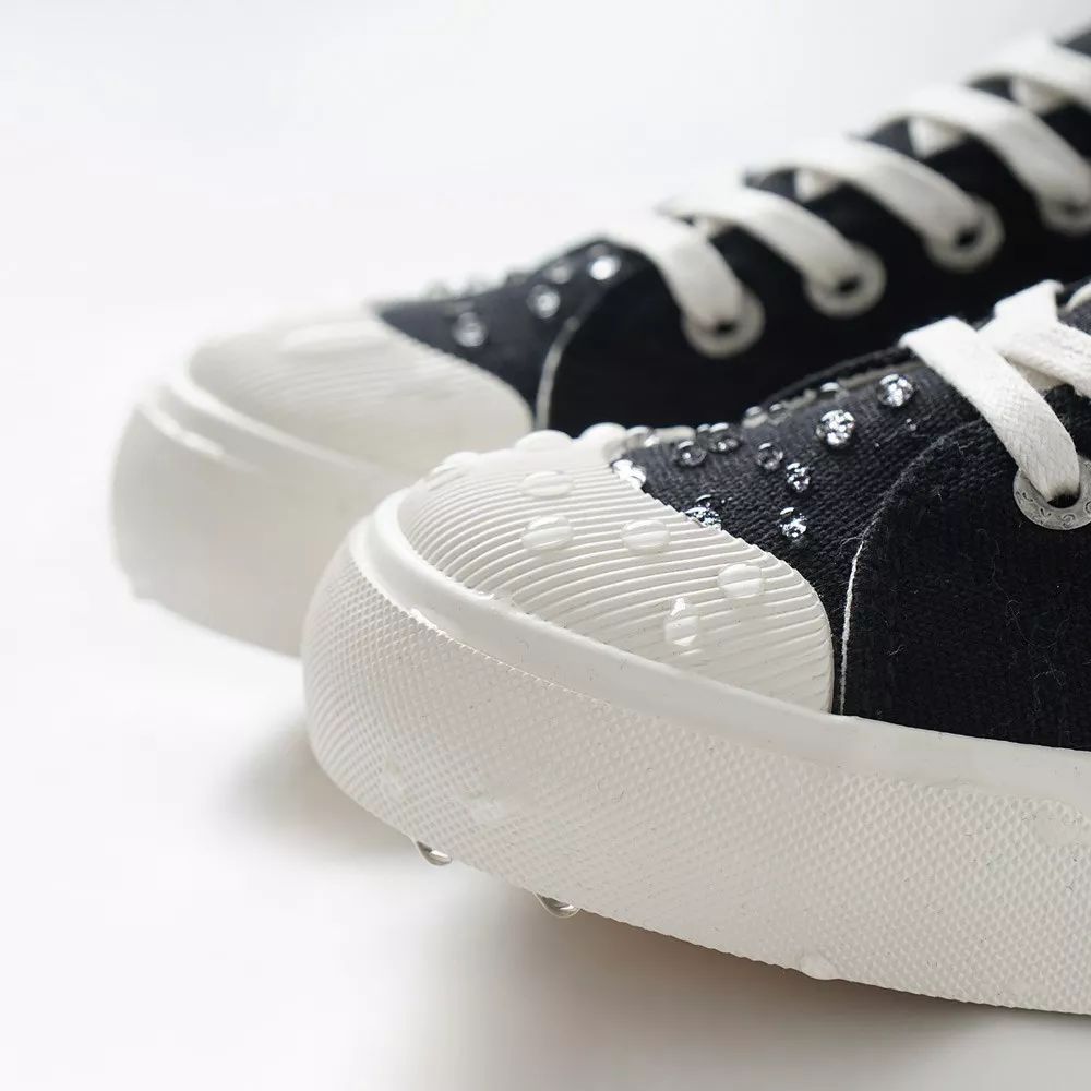 英伦透气帆布鞋,高街超高帮帆布鞋