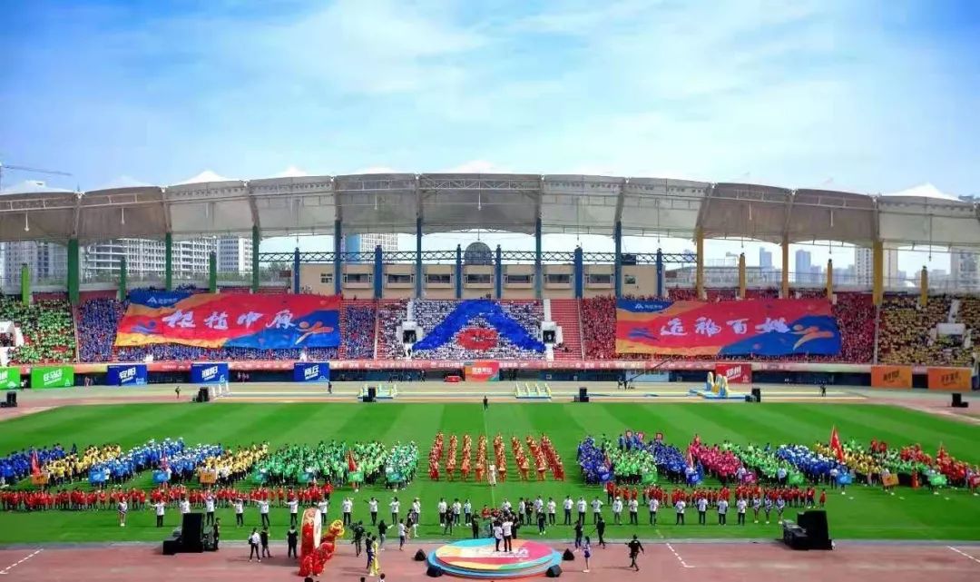 从老大哥到李佳琪，建业品牌是怎么玩出花的？