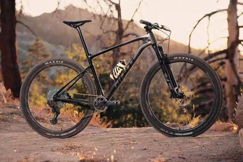 捷安特最值得买的xtc山地车,捷安特fastroadadv值得入手吗