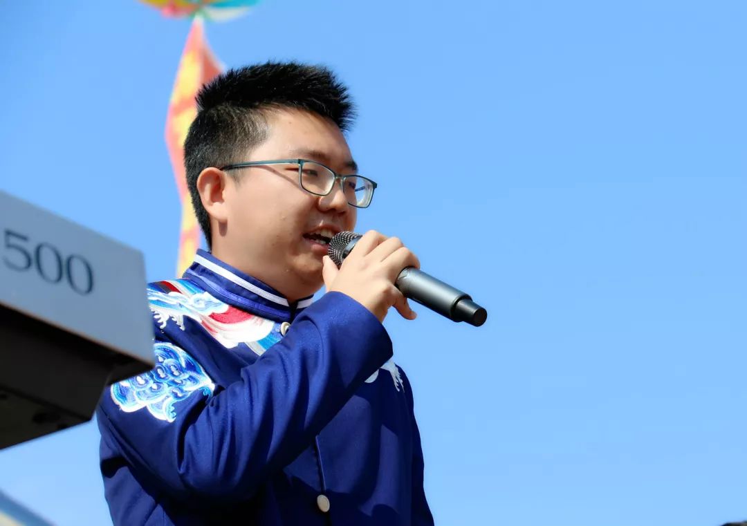 辉南篮球赛,最拉风的啦啦队