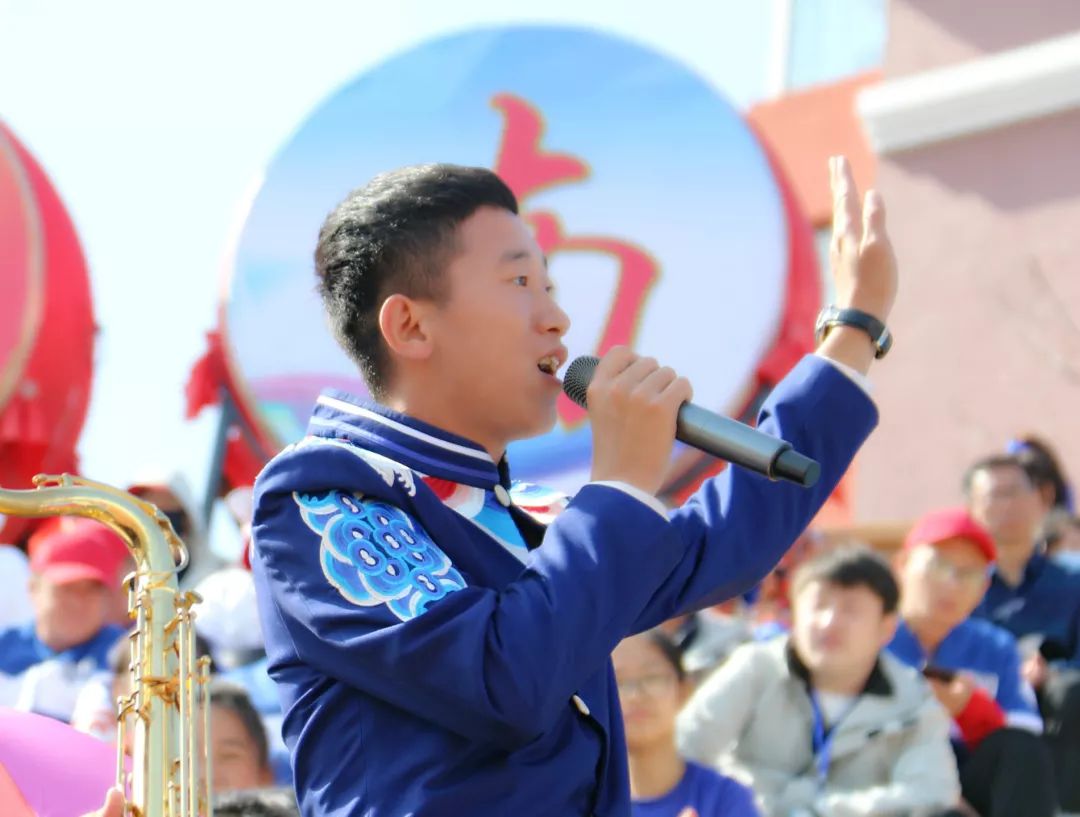 辉南篮球赛,最拉风的啦啦队