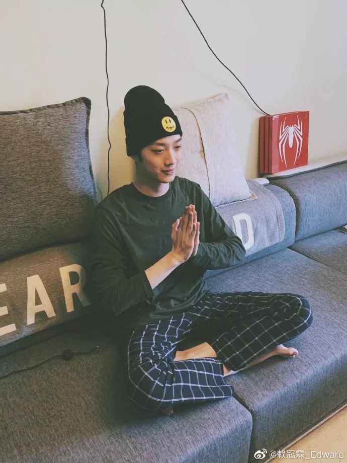 赖冠霖爱情应该有的样子,赖冠霖18中学校