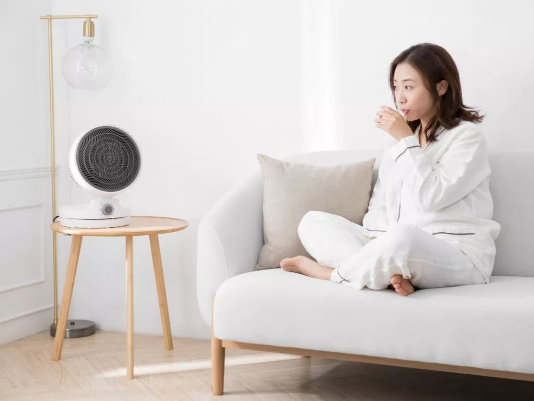 可折叠智能暖风机,可烘干衣物的暖风机