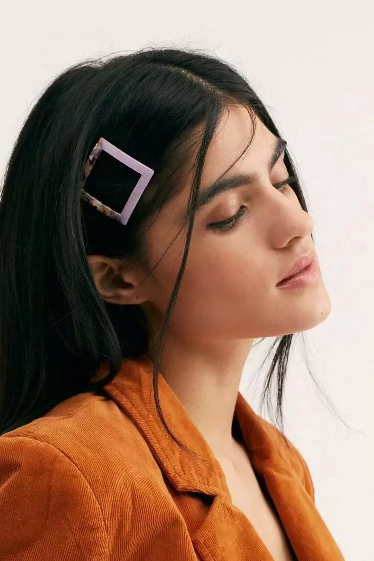 化妆品丝带怎么系,化妆品丝带礼盒系法