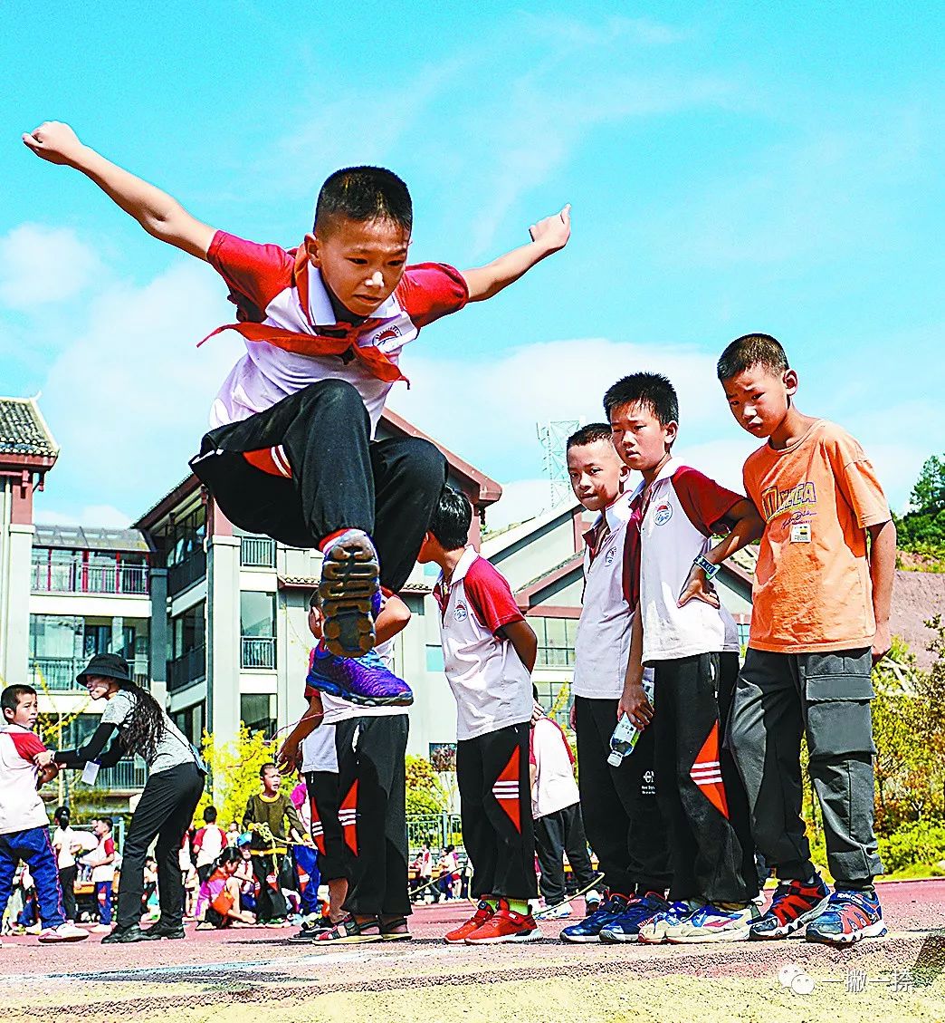 人民日报征集视频,人民日报100张图片