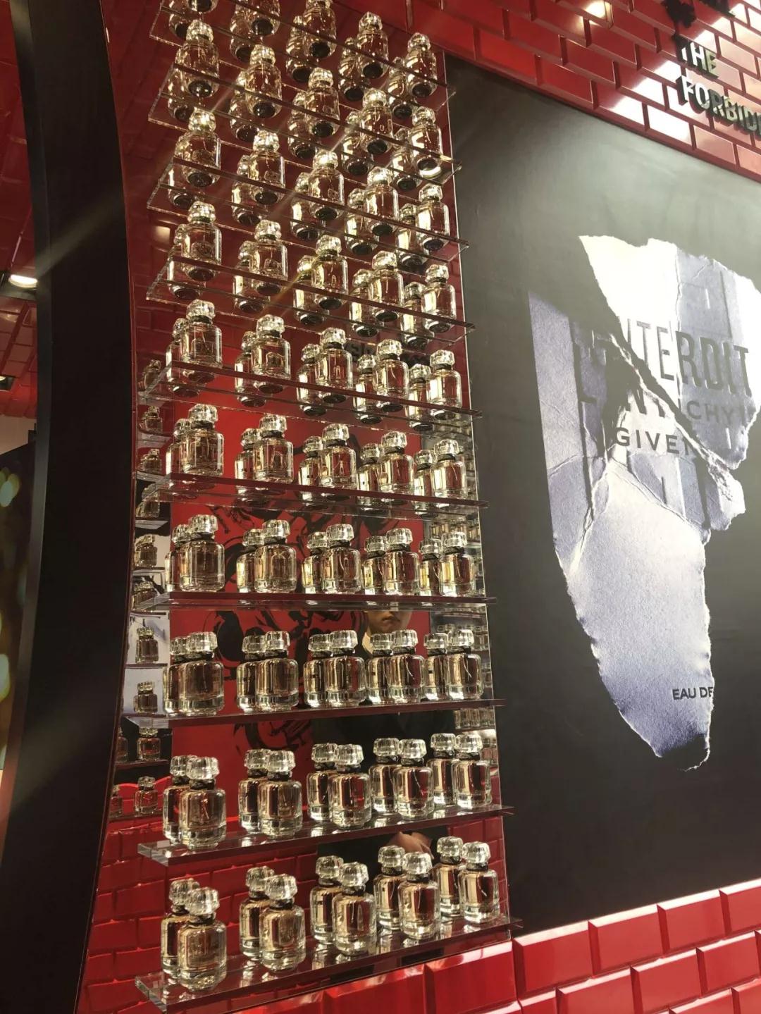 美妆神炖局丨虽没有见到四字弟弟但却被赫本私香强势种草了