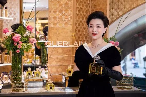 美妆神炖局丨虽没有见到四字弟弟但却被赫本私香强势种草了