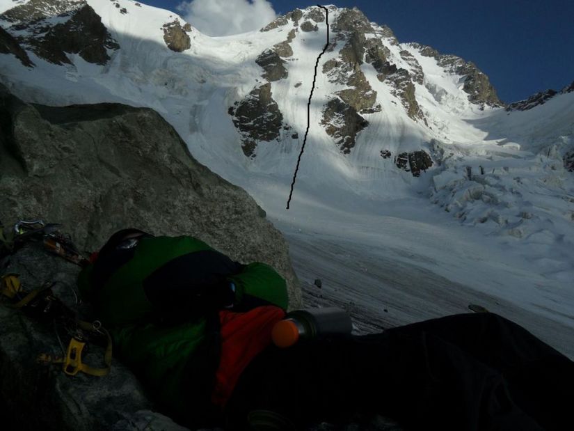 博格达峰登顶记录,李宗利登顶8千米以上的山