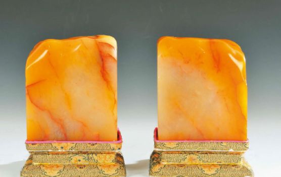 溥仪出宫带了多少珍宝,溥仪出宫时偷走一件宝贝