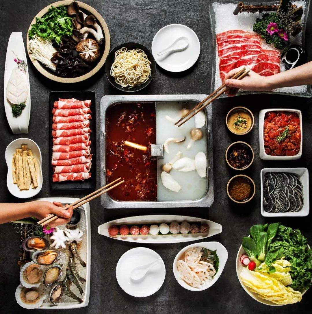 美通企业日报|罗氏上海创新中心在张江落成；海底捞进军泰国火爆曼谷