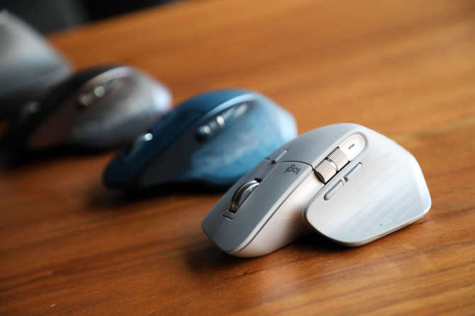 罗技鼠标mxmaster3,罗技mxmaster3和anywhere3