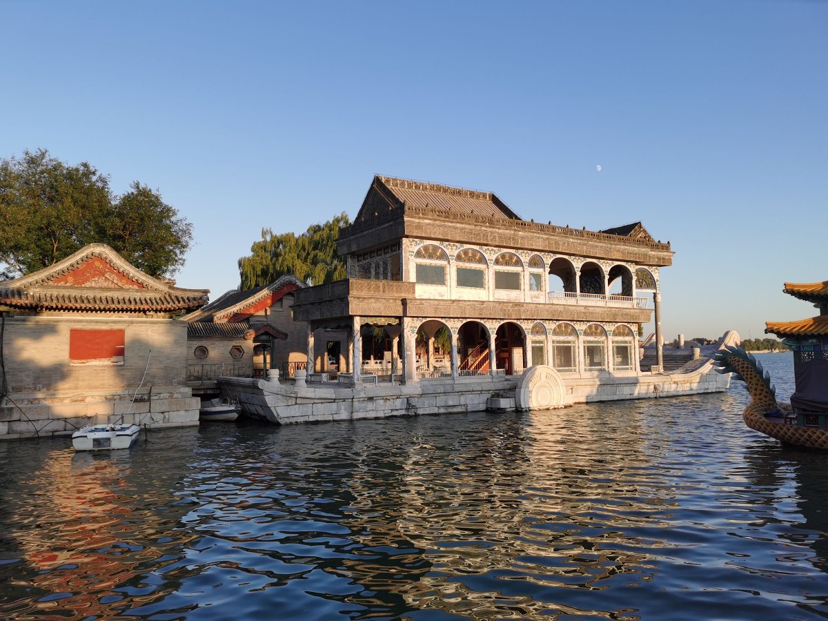 华为mate30pro前摄像头近拍,华为mate30pro前摄像头拍照效果