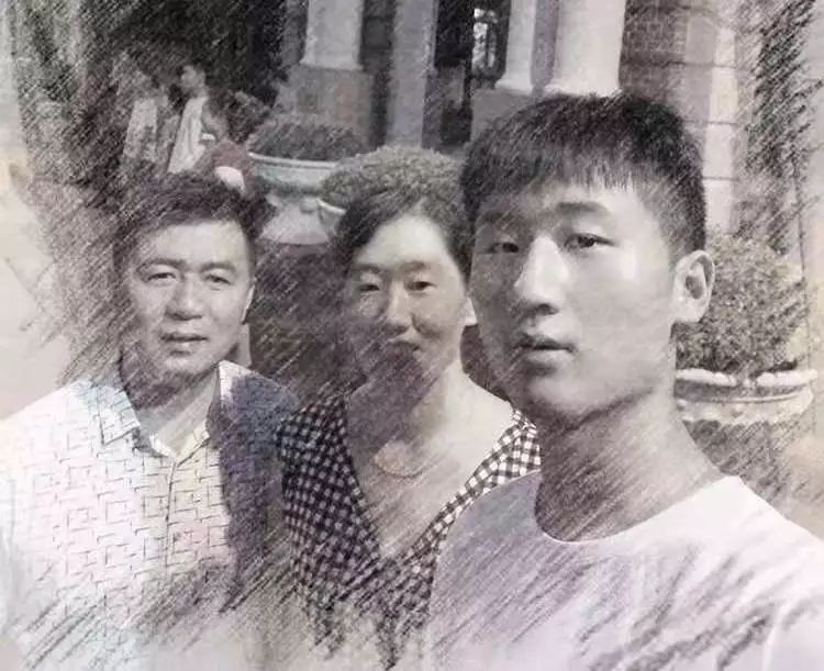 宫傲：雄关如铁未来可期