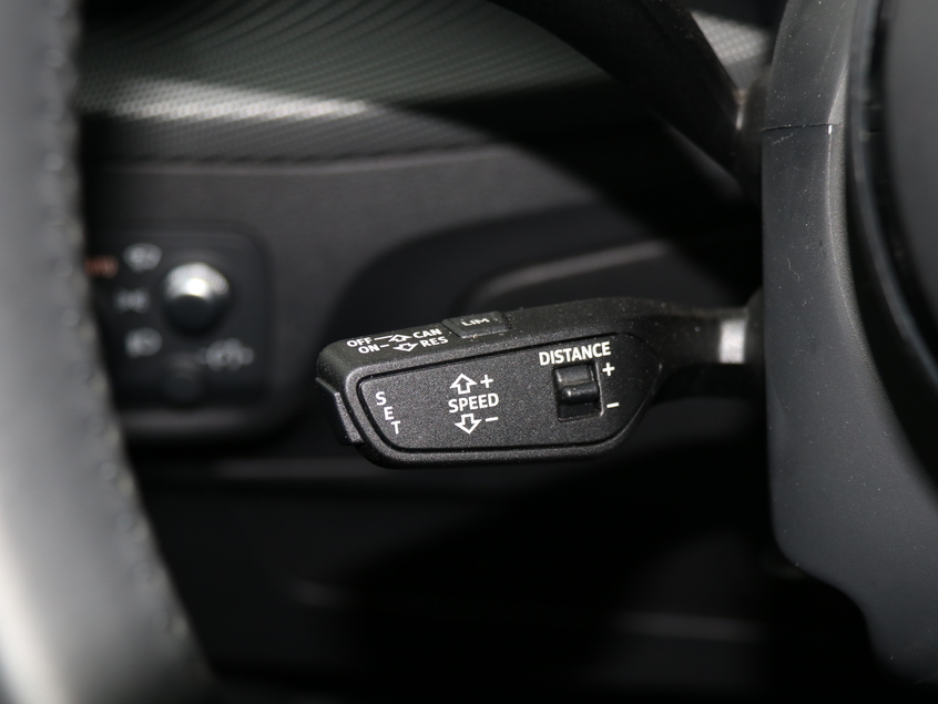 买q2l还是gla,q2和奔驰gla买哪款车好