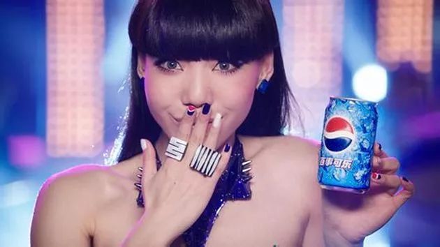 知名度很高的品牌为什么要打广告,平民品牌为什么这么多广告