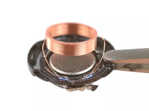 苹果airpodspro拆修过能看出来么,苹果正品airpodspro拆解