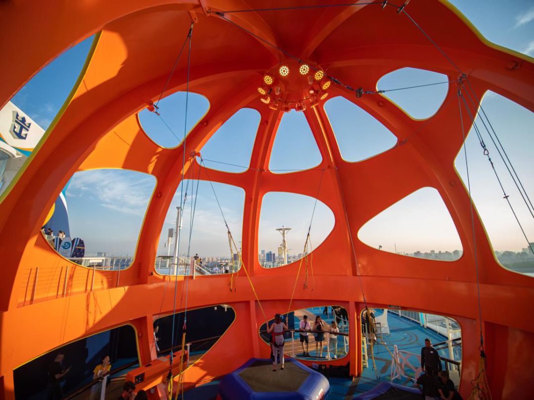 在生活中每个人都在负重前行,在生活中砥砺前行