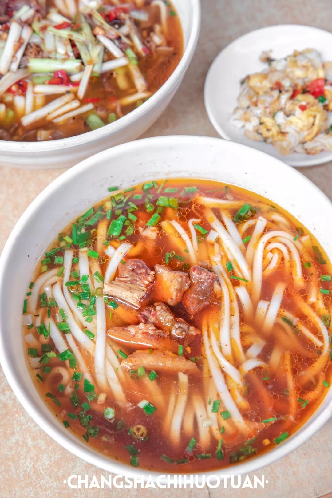 除了一碗米粉长沙人还怎么吃早餐,长沙人的早餐从吃第一碗粉开始