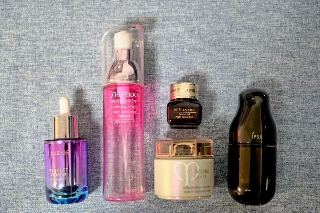 好不好用，美容大咖只用空瓶说话