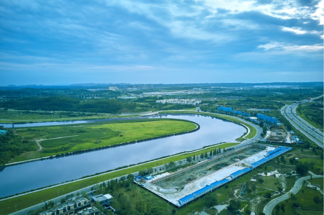 天府中央商务区楼盘,成都天府新区河畔新世界一期实景
