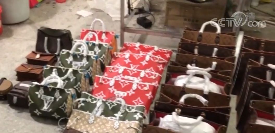 迪拜奢侈品包可靠吗,国外买的名牌包