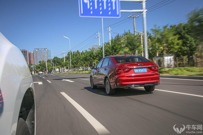 科鲁泽rs2022款,雪佛兰科鲁泽rs330畅快版驾驶技巧