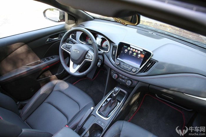 科鲁泽rs2022款,雪佛兰科鲁泽rs330畅快版驾驶技巧