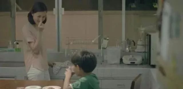 泰国广告骗局揭秘,泰国有毒短广告