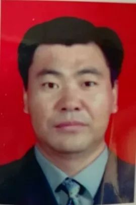 他们开车的，快把他们“揪”出来