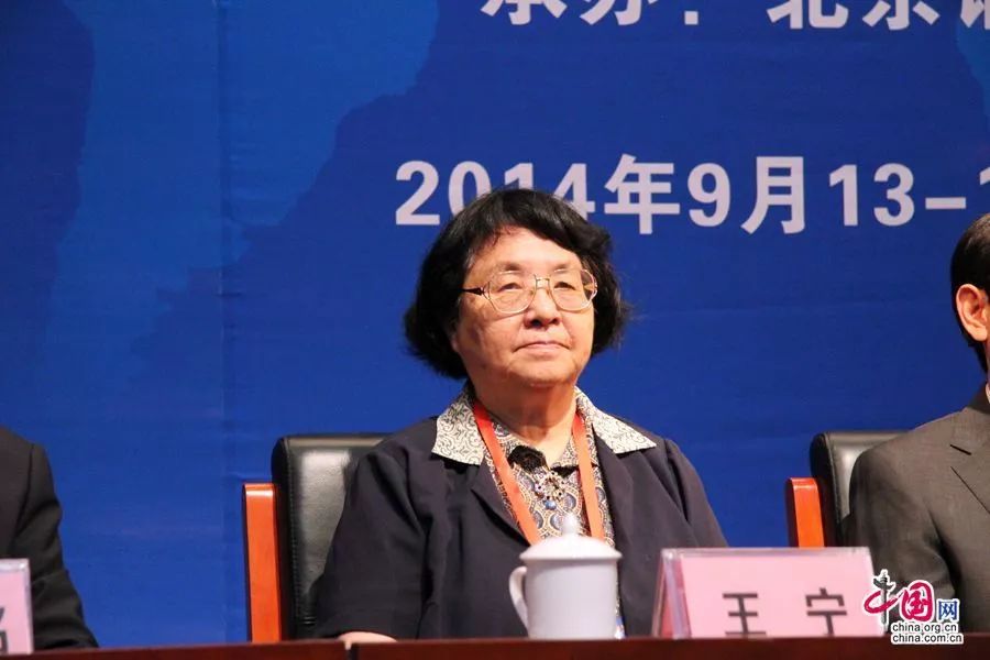 谢琰精讲课本里的100首古诗词,谢琰古诗