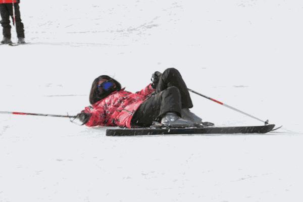 滑雪小白的教学视频,初学者必须知道的滑雪小技巧