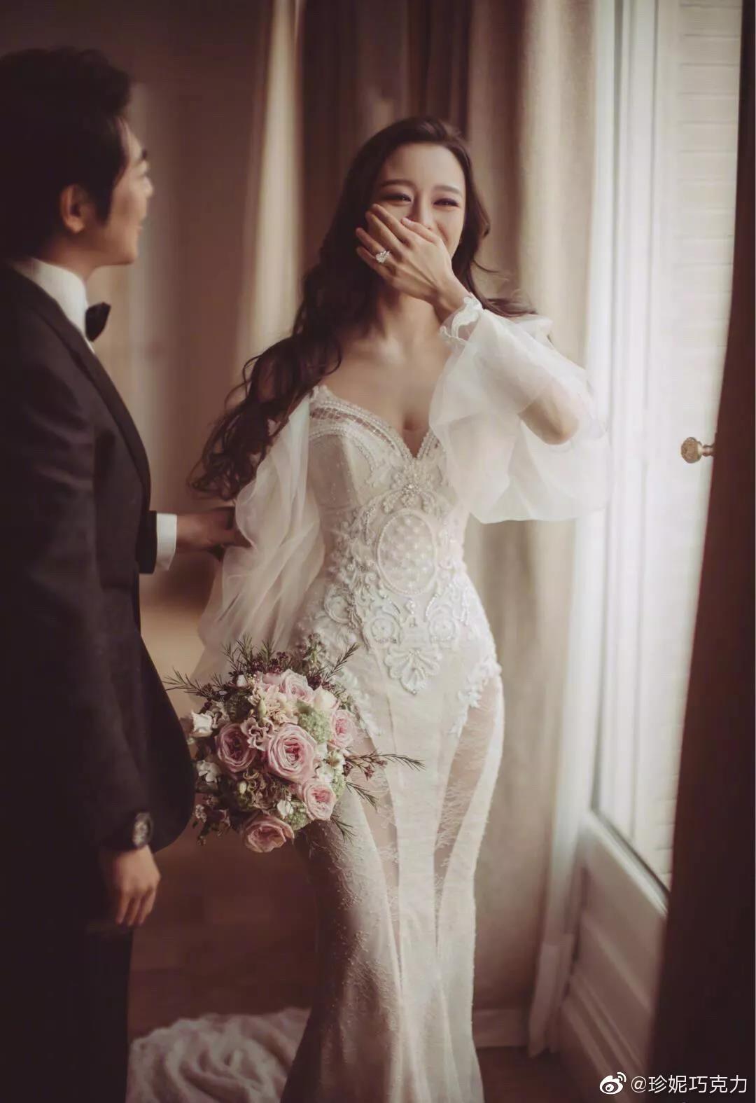 泫雅和杨幂穿衣搭配,杨幂泫雅风